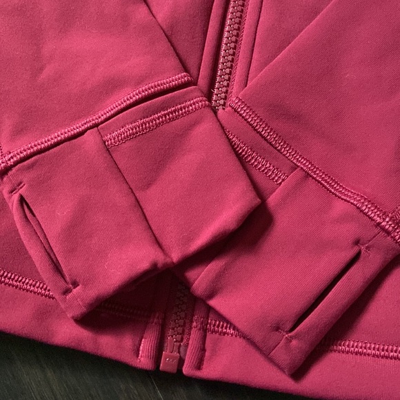 LULULEMON DEFINE JACKET *LUON IN POMEGRANATE (POME) SZ 6 NWT - Picture 4 of 9